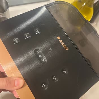 Arçelik Servisinde Çizik Kahve Makinesi Ve Yanlış Eklenen Cezveler