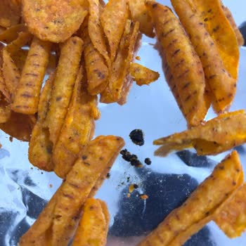 Migros Patos Rolls Cips'te Çıkan Sert Yabancı Cisimler Diş Sağlığını Tehlikeye Attı