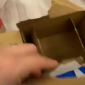 Cerave Üründe Kıl Var Ve Kullanılmış Ürün Yollanılmış