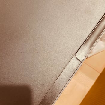 Konum Hatası Ve Çizik Durumda Geri Gelen Robot Süpürge İçin Değişim Talebi