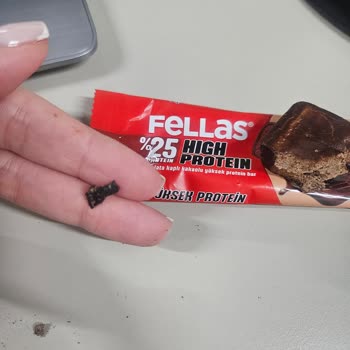 Fellas Protein Barında Plastik Parça Bulunması Güvenliği Sarsıyor