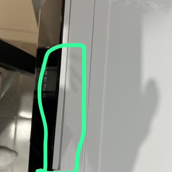 Siemens IQ700 Çamaşır Makinesinin Deterjan Kapak Sorunu Ve Servis Yanıtının Yetersizliği