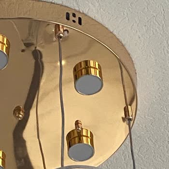 Defolu Avizeler Ve Montaj Masraflarının Karşılanması Talebi