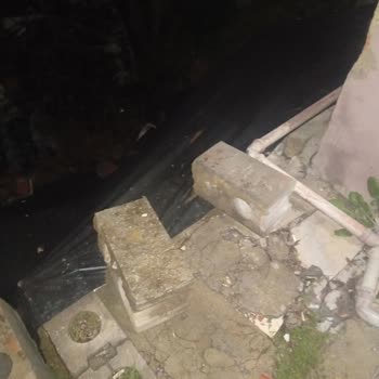 Kağıthane Belediyesi Çökük Bahçe Duvarını Çocuk Güvenliği Açısından Acil Onarmalı