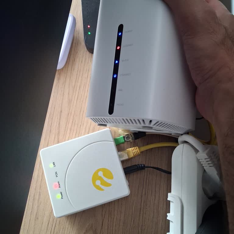 Superonline İnternet Kesintisi Ve Yetersiz Müşteri Desteği