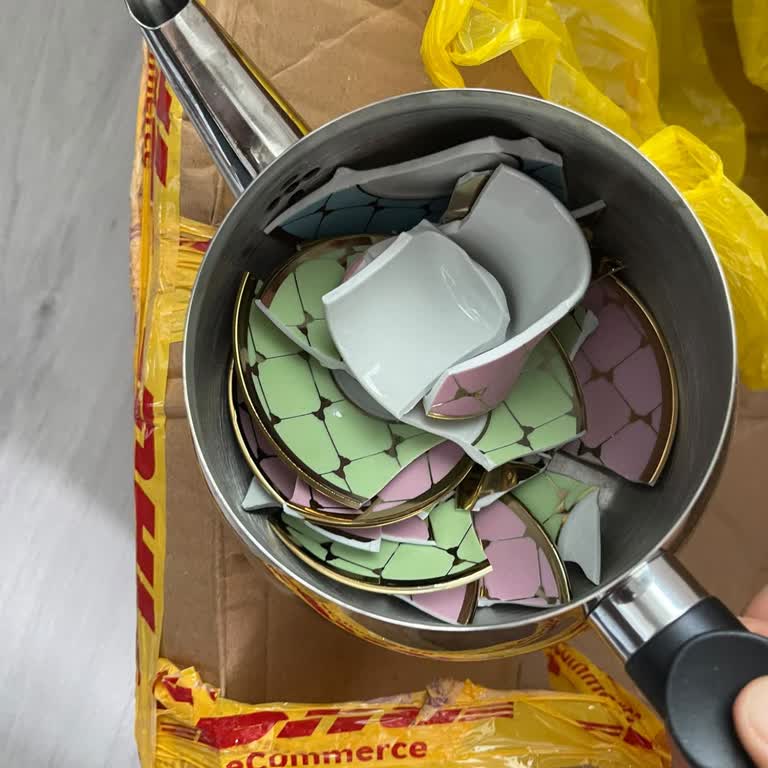 DHL Kargoda Kırılan Cam Ve Elektronik Eşyalar, Cevapsız Müşteri Hizmetleri