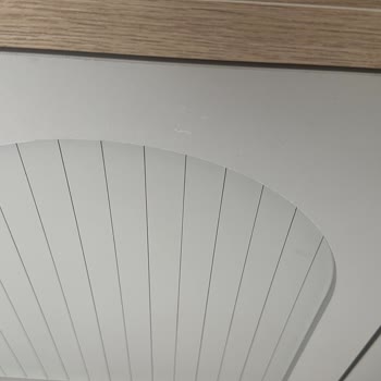İstikbal Konsol Kapaklarında Boya Lekeleri Ve Tekrarlanan Teslimat Sorunları