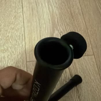 Amazon Üzerinden Sipariş Edilen Gitar Standı İkinci El Ve Hasarlı Gönderildi