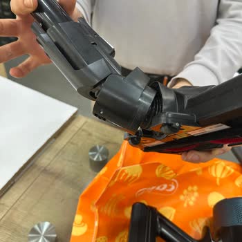 Tefal Dikey Süpürge Garanti Sözünün İhlali Ve Ücretsiz Parça Değişimi Talebi