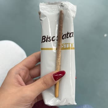 Marmaray Otomatında Satılan Bozuk Biscolata Stick Ürünü İçin Geri Ödeme Ve Telafi Talebi