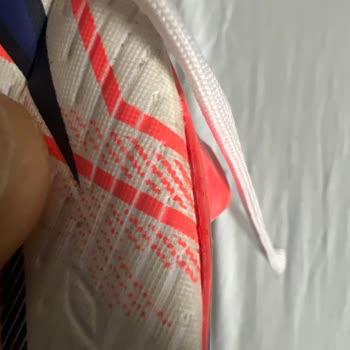 Adidas Kramponun Tek Kullanımda Soyulması Ve Açılması, İade Talebi Reddedildi