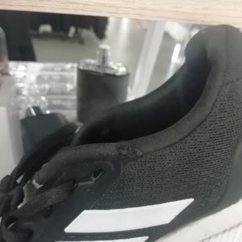 Adidas Ayakkabıda Üretim Hatası Ve Reddedilen Değişim Ve İade