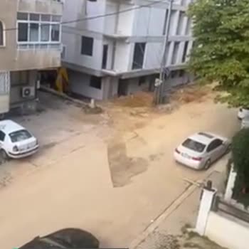 Maltepe Belediyesi Küçükyalı Aziz Bey Sokak'ta İnşaat Ve Ses Sorunu!