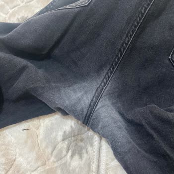 Mavi Mağazasından Alınan Kot Pantolonlarda Erken Yıpranma Ve Renk Solması