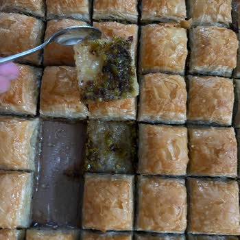 Dilim Börek'ten Fıstıklı Baklava Siparişinde Yanlış Ürün Ve 5.218 TL İade Talebi