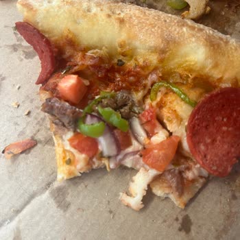 Yemeksepeti'nde Dodo Pizza'ya Kıl İçeren Eksik Sipariş Ve İade Reddine Şikayet