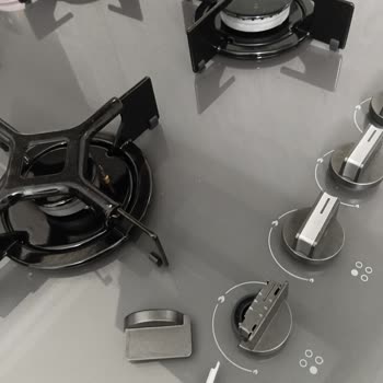 Beko Practiclean Ankastre Sette Kırılan Düğmeler İçin 1200 TL Ücret Talebi