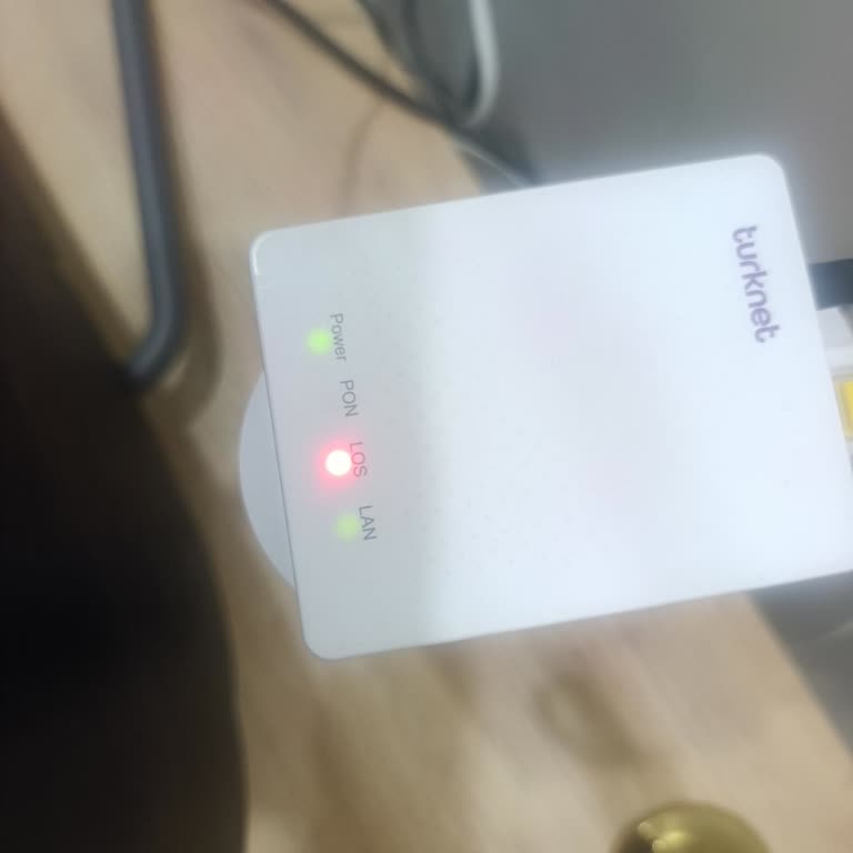 TurkNet Sürekli Kesintileri Ve İptal Sürecindeki Engeller