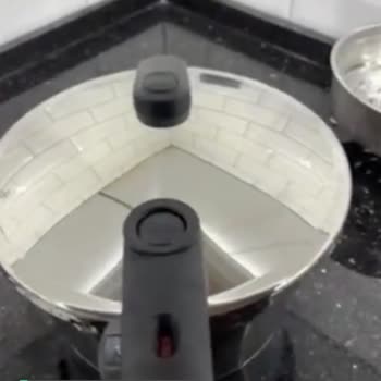 Fissler Düdüklü Tencerenin Kapağı Bozuldu