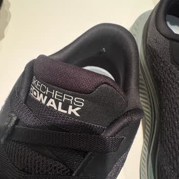Skechers GO Walk Ayakkabısında Üçüncü Kullanımda İç Bilekte Yırtılma Ve Kullanıcı Hatası Reddi
