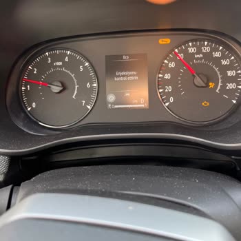 Yeni Dacia Sandero’da Tekrarlayan Elektrik Arızası Ve Güvenlik Sorunu