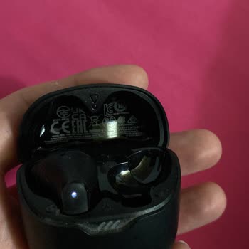 JBL Tune Flex NC TWS Sağ Kulaklık Parçasının Değişimi Talebi