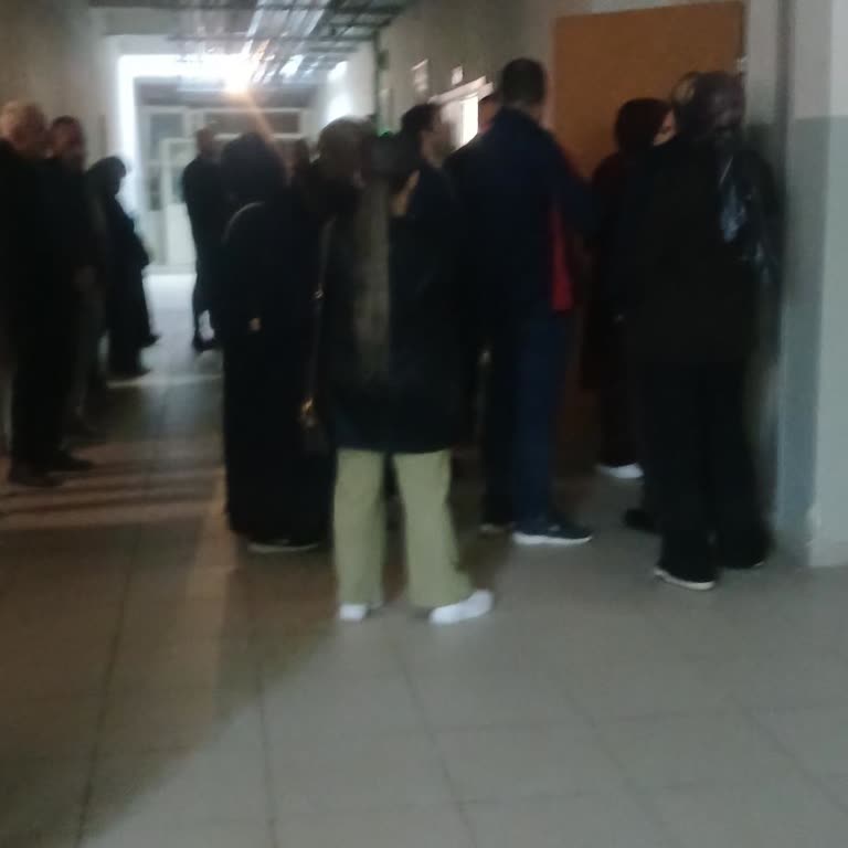 Selahaddin Eyyubi Turizm Mesleki ve Teknik Anadolu Lisesi Veli Toplantısında Karanlık ve Güvensizlik