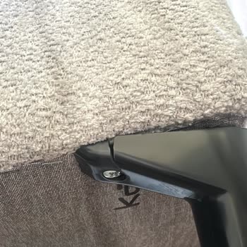 Weltew Kapriss Koltuk Takımının Kırık Ayağı İçin Garantili Onarım Gecikmesi