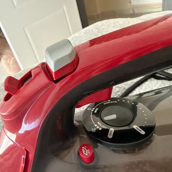 Beko Ütüsünün Su Düğmesi Kırıldı İlk Kullanımda Üretim Kusuru