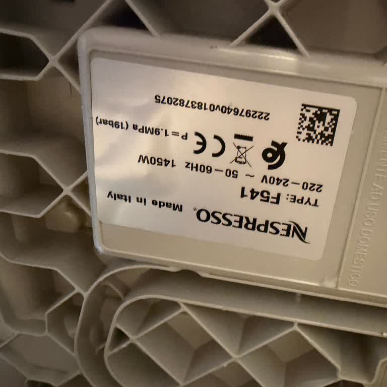Nespresso F541 Kahve Makinesi Atık Kapsül Haznesi Stok Yok Ve Çözüm Bekleniyor