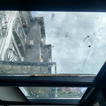 Sistem Cam Balkon’dan Kalitesiz İşçilik, Patlayan Camlar Ve Su Sızıntısı İade Talebi