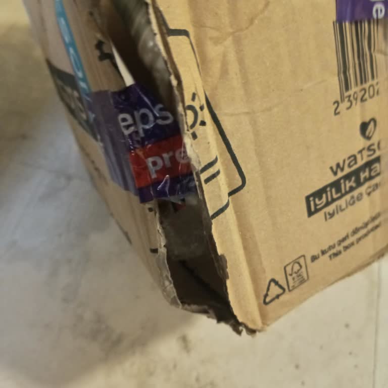 Watsons Online Siparişinde Eksik Ürün Ve Hasarlı Kutu Şikayeti