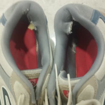 Skechers Ayakkabılarda İç Astarın Erken Yırtılması Ve 2 Yıllık Garanti İhlali