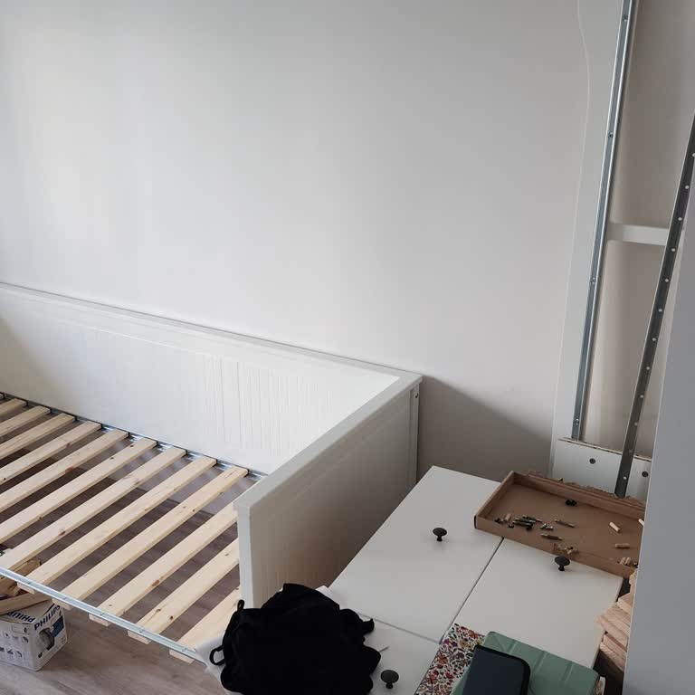 IKEA Hemnes Divan Montajı Hatalı Parça Ve Geciken Hizmet Ücreti İadesi