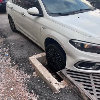 Kocaeli Büyükşehir Belediyesi Körfez'de İSU’nun Güvensiz Bırakılan Rögar Kapağı