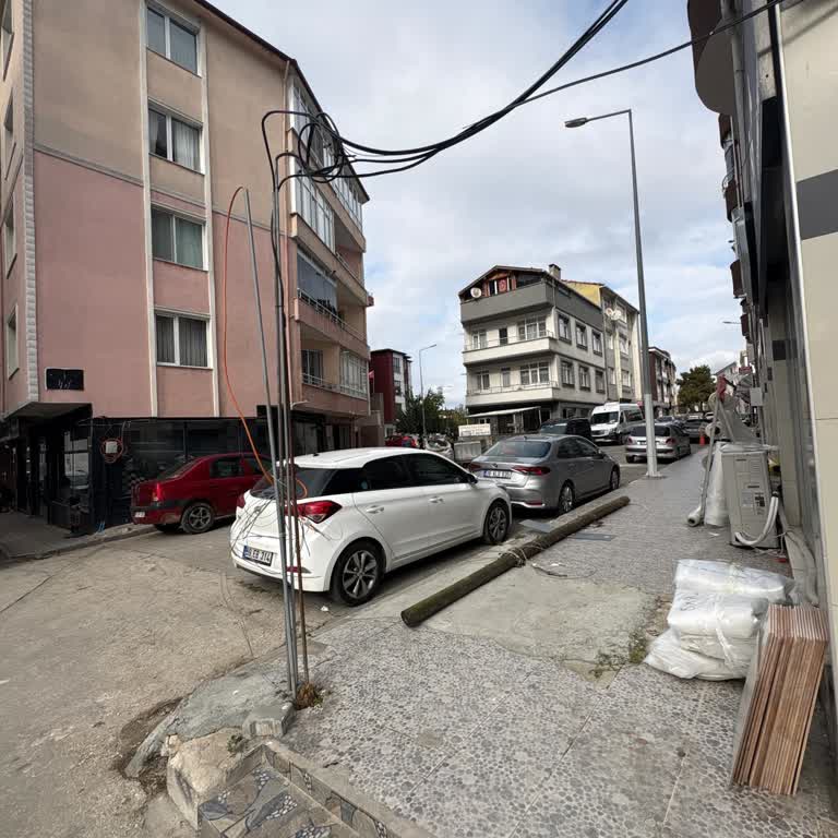 Türk Telekom İnternet Kesintisi Ve Devirilen Direk Nedeniyle Uzun Süreli Mağduriyet