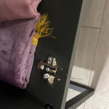 TV Ünitesi Kapağı Düşerek Güvenlik Riski Oluşturdu, Ayıplı Mal Olarak Değişim Ve İade Talebi