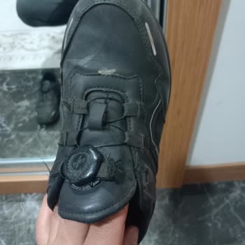 Kinetix Ayakkabısının Bağcık Koptu, Boya Atması Ve Koku Problemleri Nedeniyle İade Talebi
