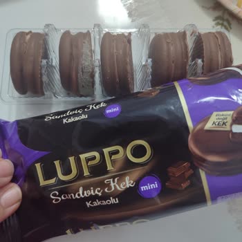 Luppo Sandviç Kek Mini Kakaolu Ürünün Küflenmesi Ve Gıda Güvenliği Şikayeti