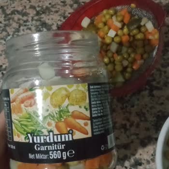 BİM'de Yurdum Cam Kavanozda Salyangoz Parçası Bulundu, Hijyen Şikayeti