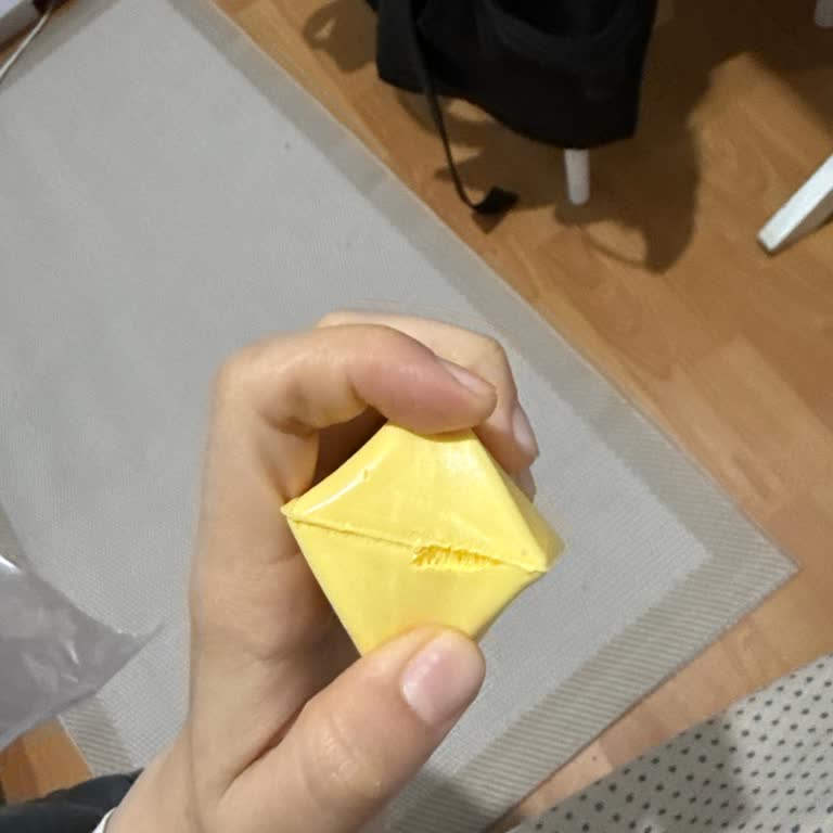 Yırtık Squishy Oyuncak İçin İade Reddi Ve Çözüm Talebi