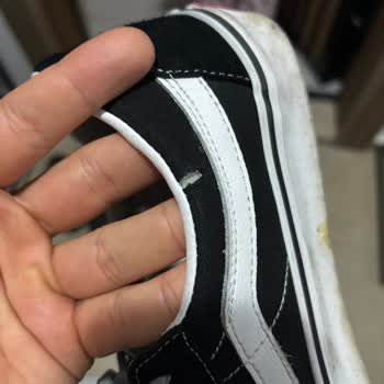 Vans UA Sk8-Low Ayakkabısında Kısa Sürede Yırtılma Ve Ücretsiz Değişim Talebi