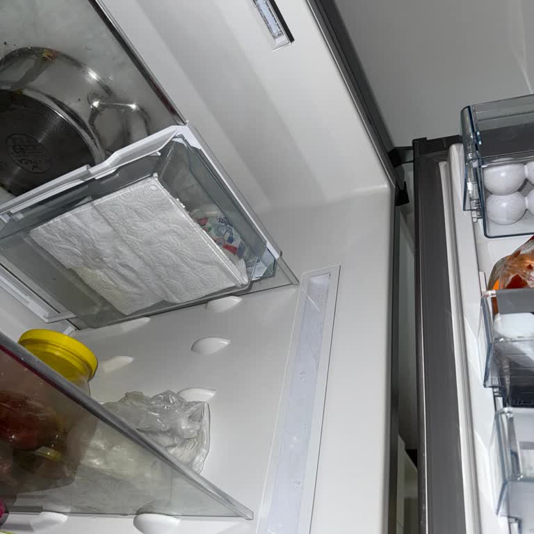 Bosch Buzdolabındaki LED Arızası Garanti Dışı Olmasına Rağmen Ücretsiz Onarım Talebi