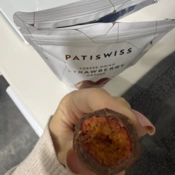Migros’tan Alınan Patiswiss Çilekli Sütlü Draje Ürünlerinde Bozukluk Ve Değişim Talebi