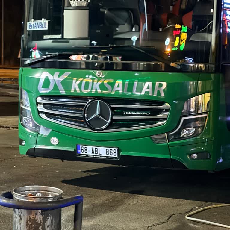 Otobüs 50 Dakika Gecikti, Soğukta Bekletildik Ve İade Talep Ediyorum