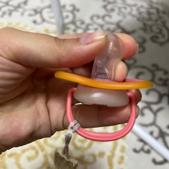 Philips Avent Ultra Air Gece Emziği Kısa Sürede Yırtıldı: Güvenlik Endişesi