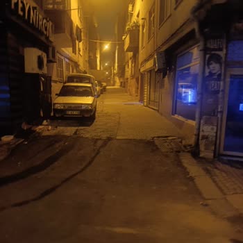 Esenler Davutpaşa Mahallesi'ndeki Sürekli Elektrik Kesintileri İşime Ve Günlük Yaşamıma Engel Oluyor