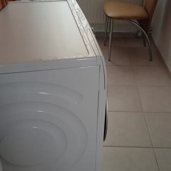 Bosch Çamaşır Makinesinde Şiddetli Titreşim Ve Garantili Değişim Talebi