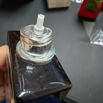 Selin Beauty'den Gelen Hasarlı Parfüm Ve Cevapsız Şikayet