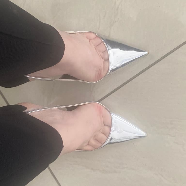 Ayakkabı Prensi'nden Stiletto Ayakkabı İadesi Ve 1.600 TL Geri Ödeme Talebi